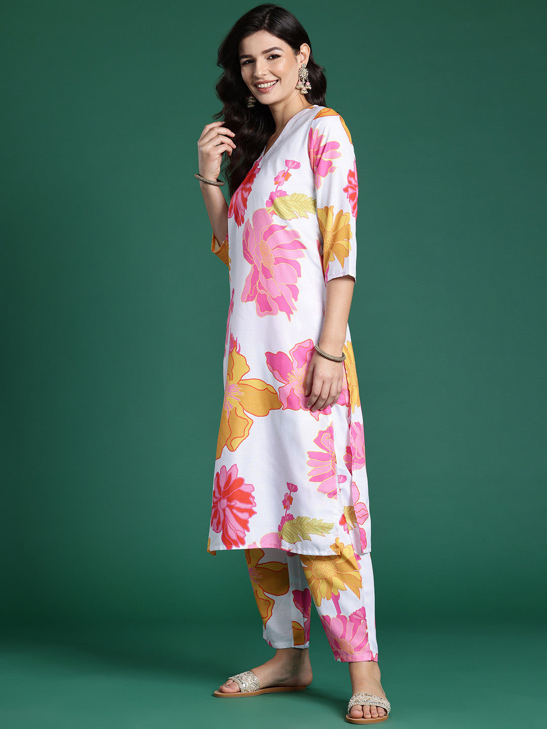 Floral Printed Kurta with Trousers