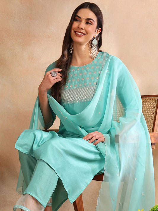 Dhiyona KL Floral Embroidered Regular Sequinned Kurta With Trousers & Dupatta