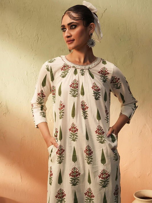 Dhiyona IS Women's Floral Printed Mirror Work Pure Cotton Straight Kurta With Trouser