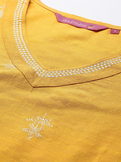 Dhiyona IS Women's Women Yellow Ethnic Motifs Printed Sequinned Kurta with Trousers