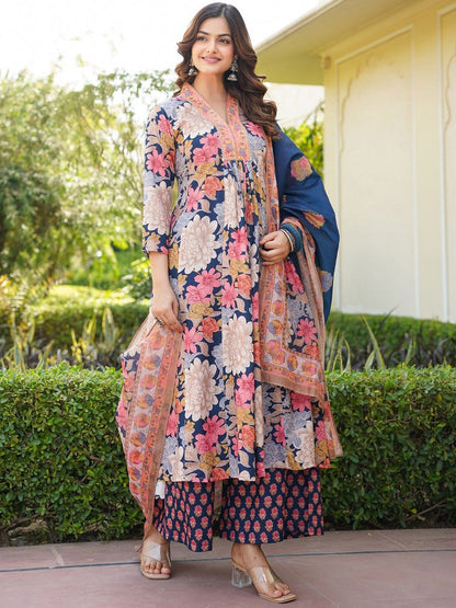 Dhiyona KL Women Floral Printed Kurta with Palazzos & Dupatta