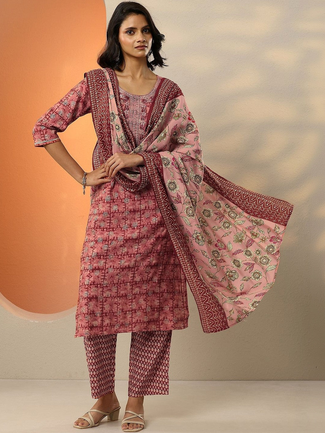 Women Ethnic Motifs Printed Regular Thread Work Kurta with Trousers & With Dupatta