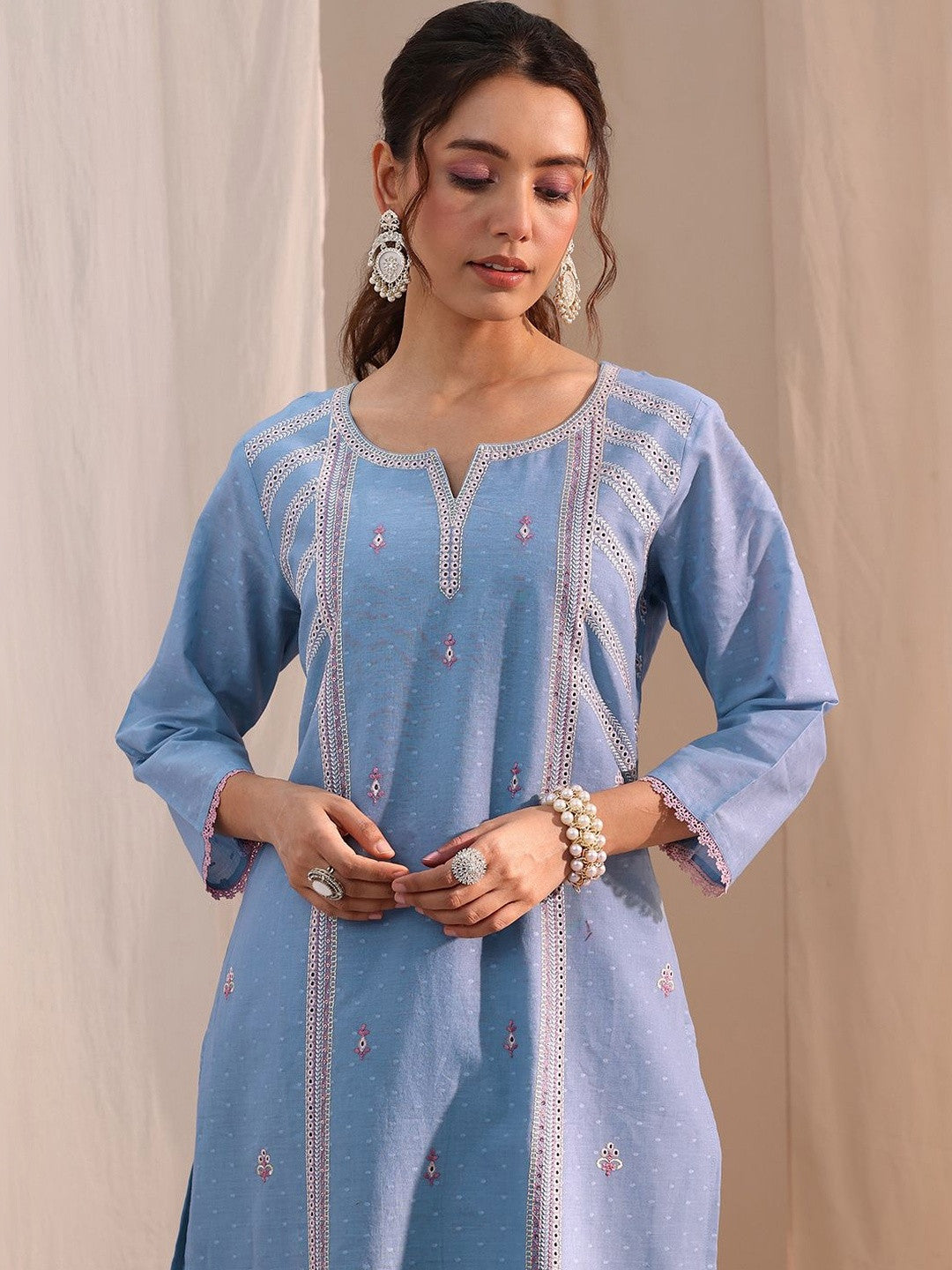 Women Ethnic Motifs Embroidered Regular Thread Work Kurta with Trousers & With Dupatta