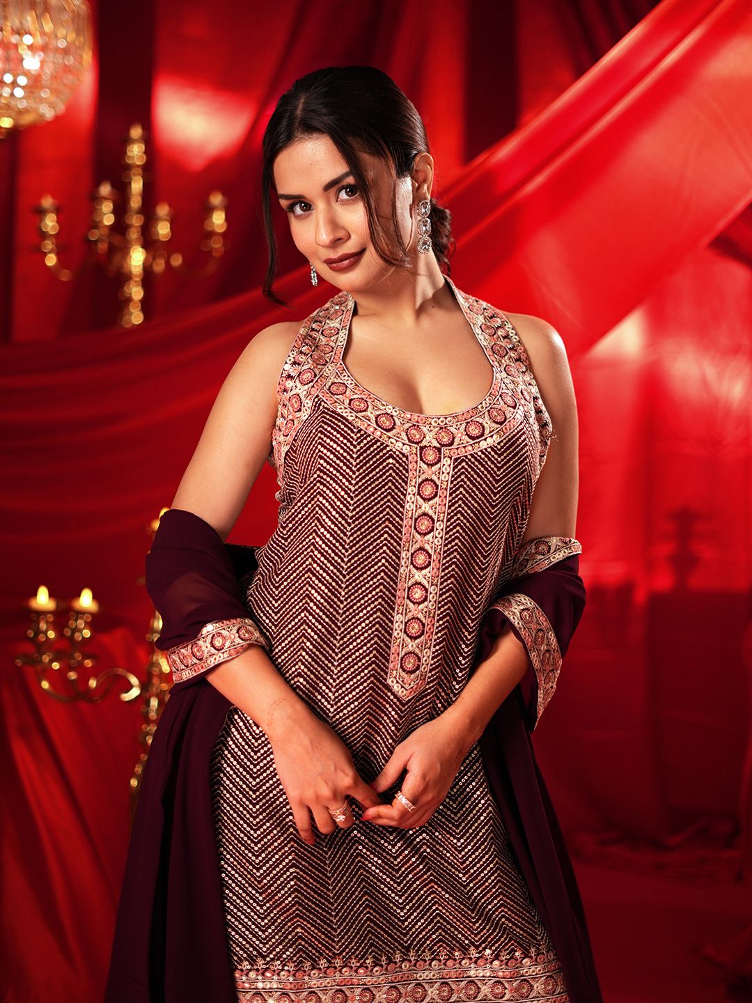Dhiyona LL Chevron Embroidered Regular Sequinned Georgette Kurta With Palazzo With Dupatta