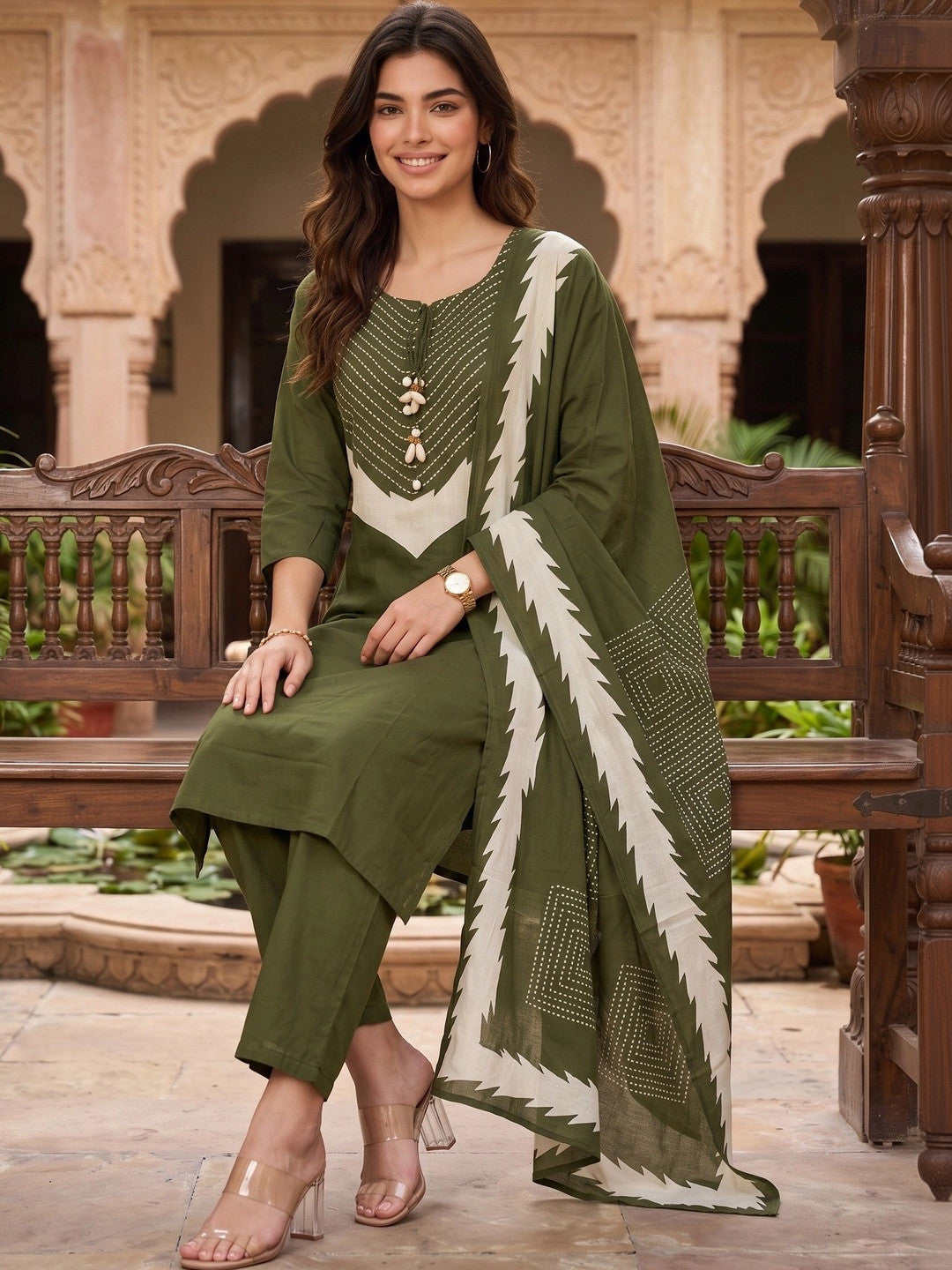 Women Ethnic Motifs Embroidered Regular Thread Work Pure Cotton Kurta with Trousers & With Dupatta