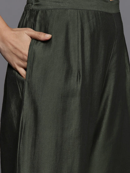 Women Green Yoke Design Embroidered Liva Kurta with Palazzos & Dupatta