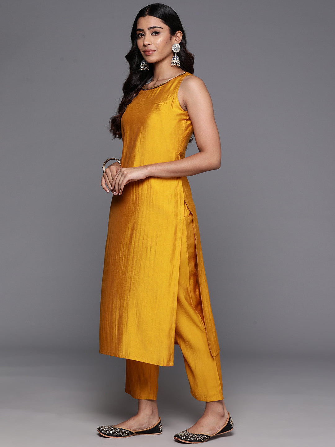 Regular Sequinned Kurta with Trousers Dupatta