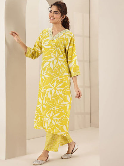 Floral Printed V Neck Thread Work Straight Kurta With Trousers & Dupatta