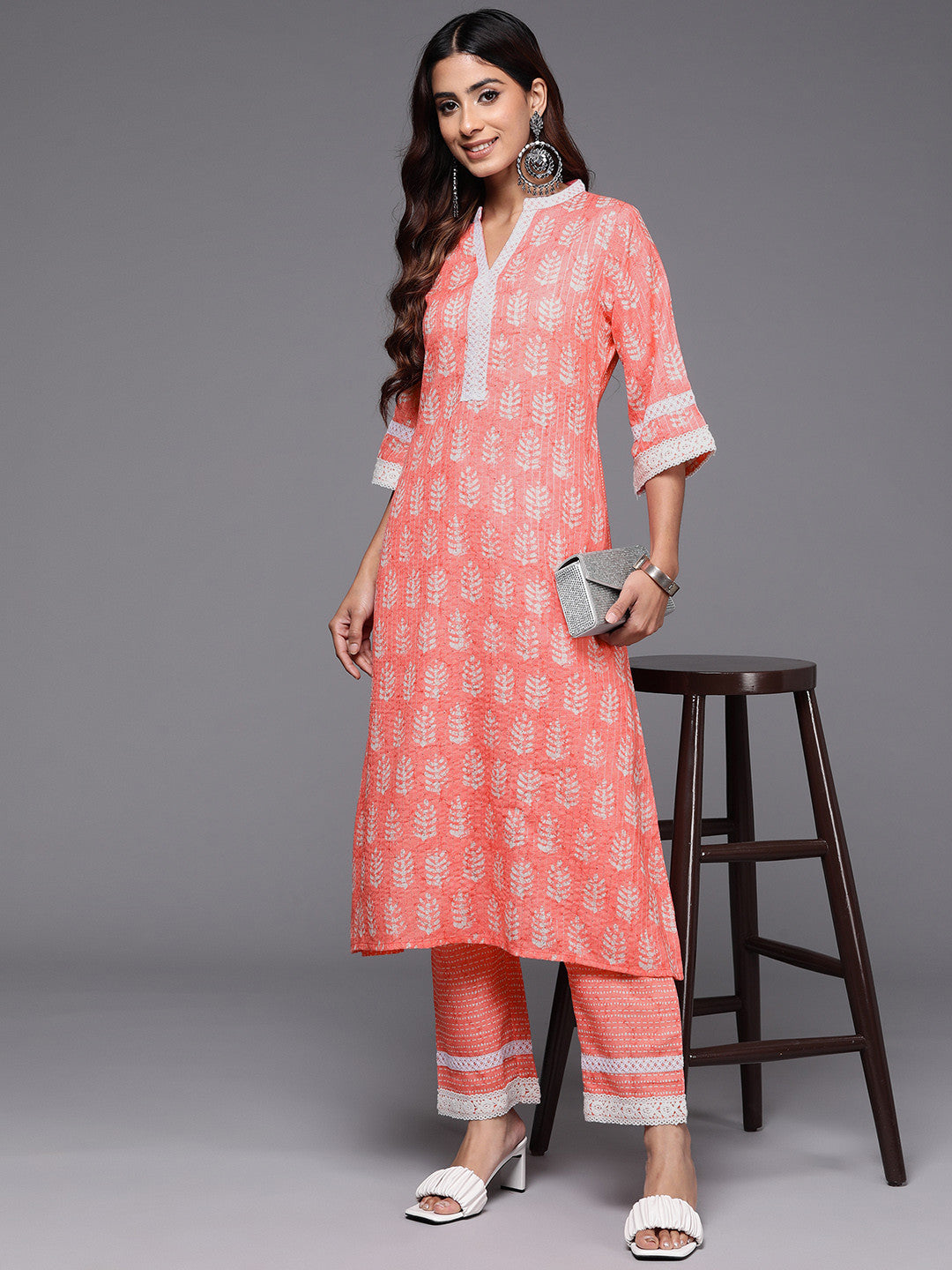 Floral Printed Regular Sequinned Kurta with Trousers