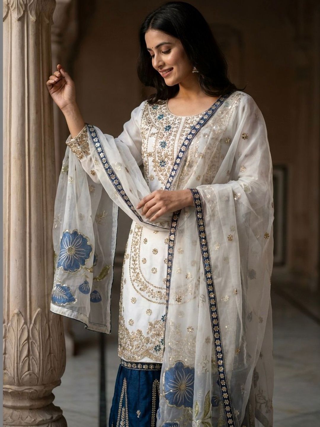Dhiyona KL Women Ethnic Motifs Embroidered Regular Sequinned Kurta with Sharara & With Dupatta