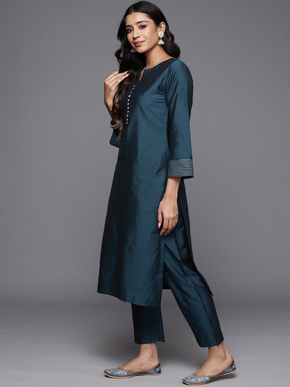 Women Solid Regular Kurta with Trousers With Dupatta