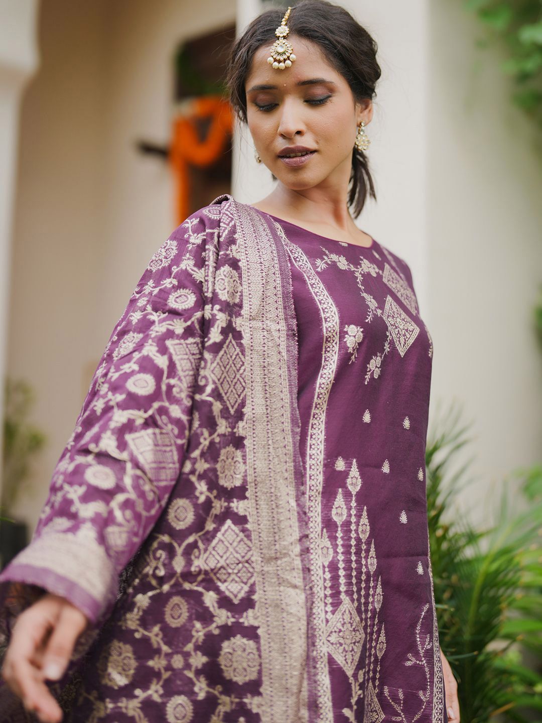 Women Woven Design Regular Kurta with Trousers & With Dupatta