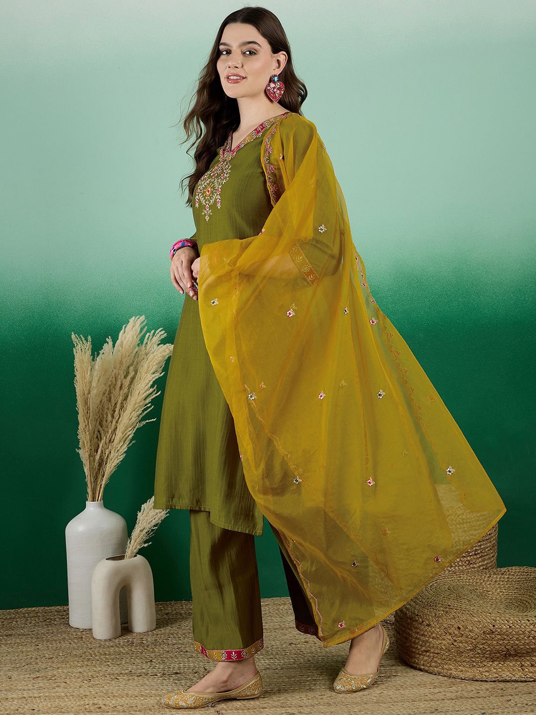Dhiyona SN Embroidered Zari Sequence Straight Kurta Palazzo & Dupatta Set