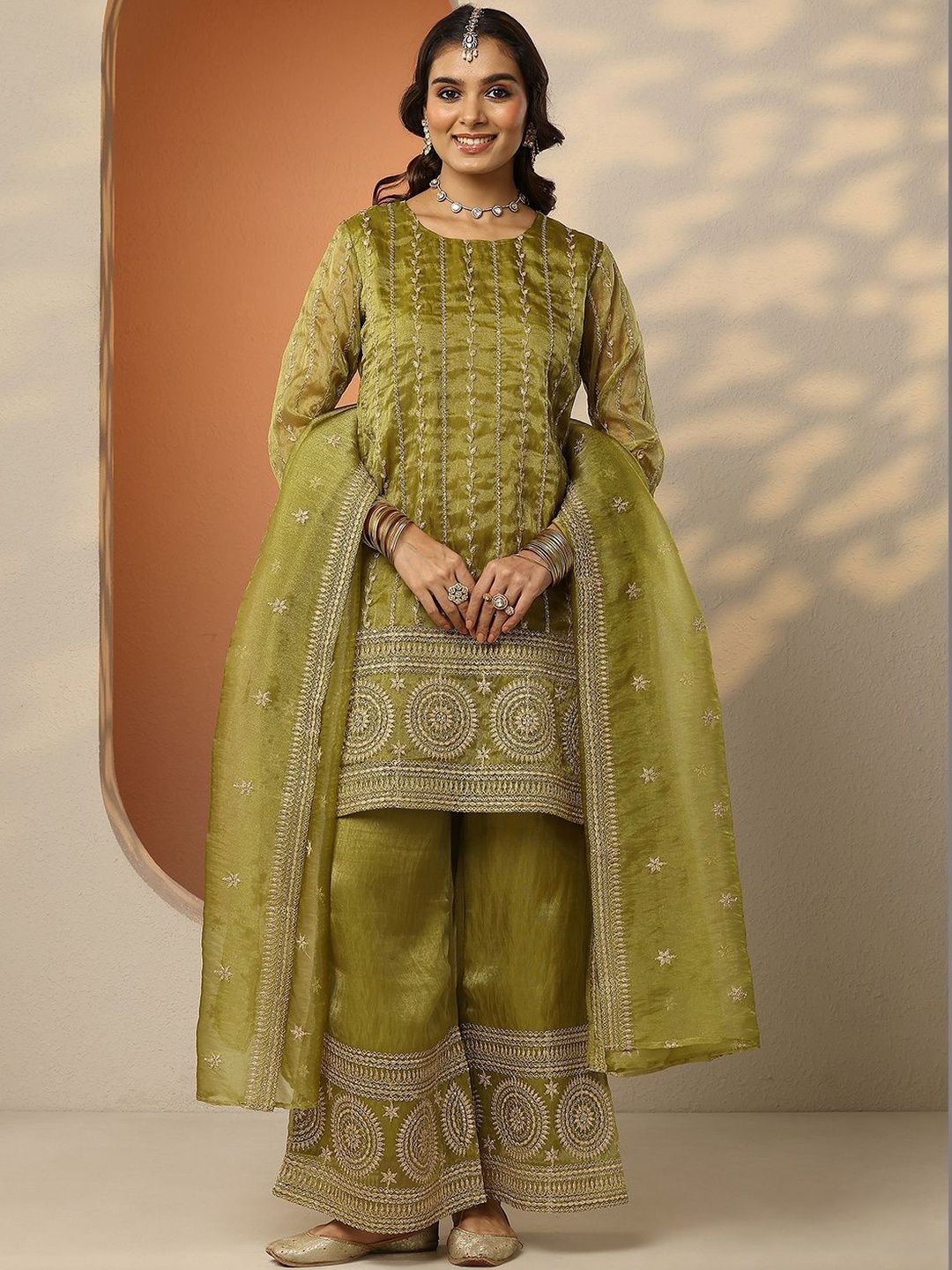 Dhiyona LL Women Ethnic Motifs Embroidered Regular Thread Work Kurta with Palazzos & With Dupatta