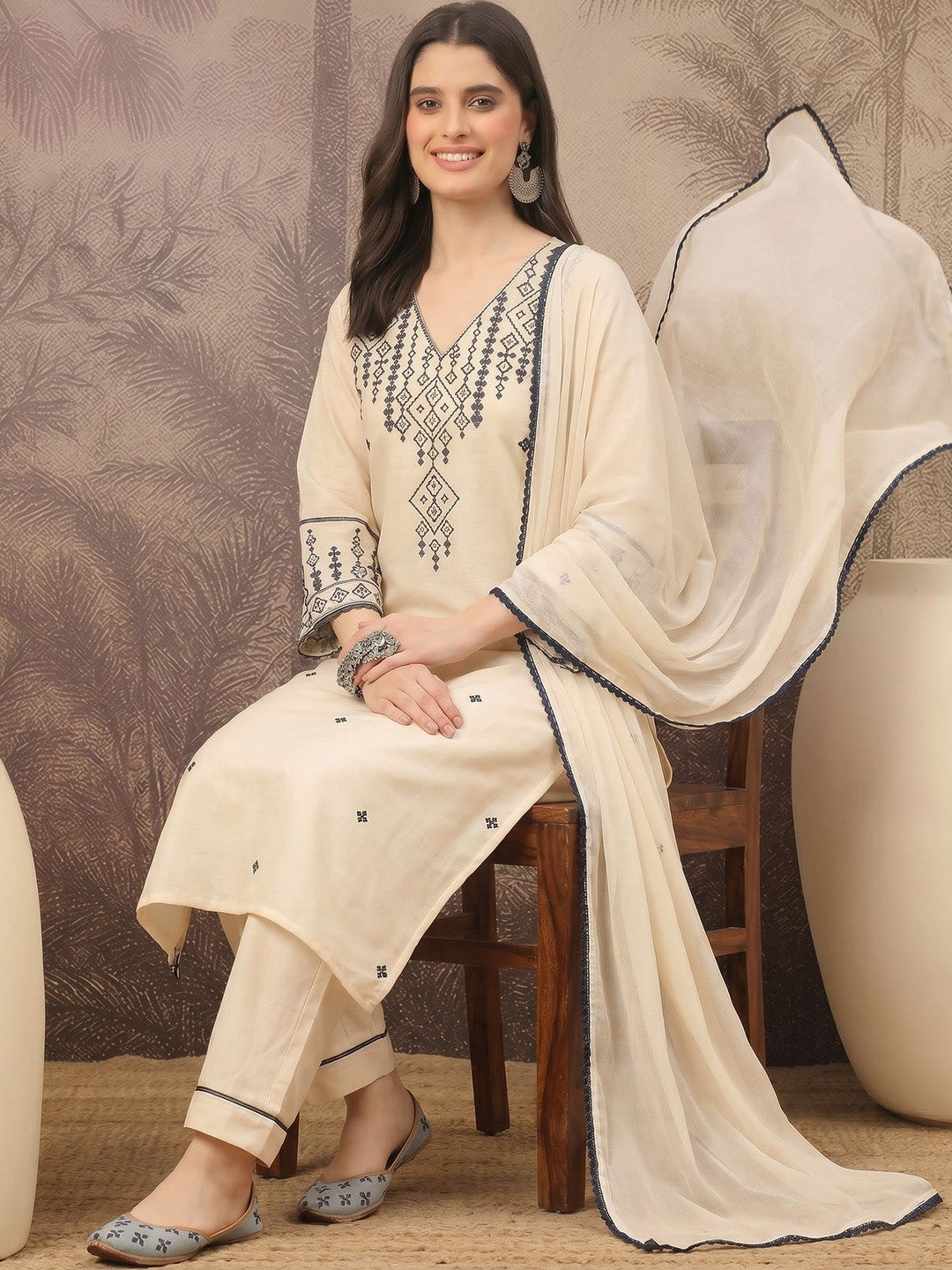 Women Embroidered Regular Pure Cotton Kurta with Trousers & With Dupatta