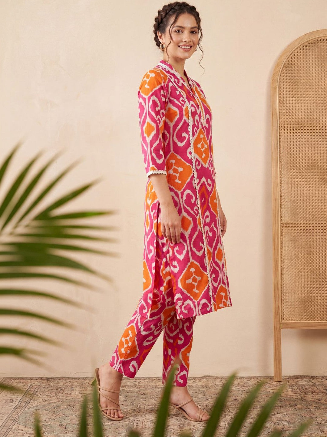 Women Ethnic Motifs Printed Regular Pure Cotton Kurta with Trousers
