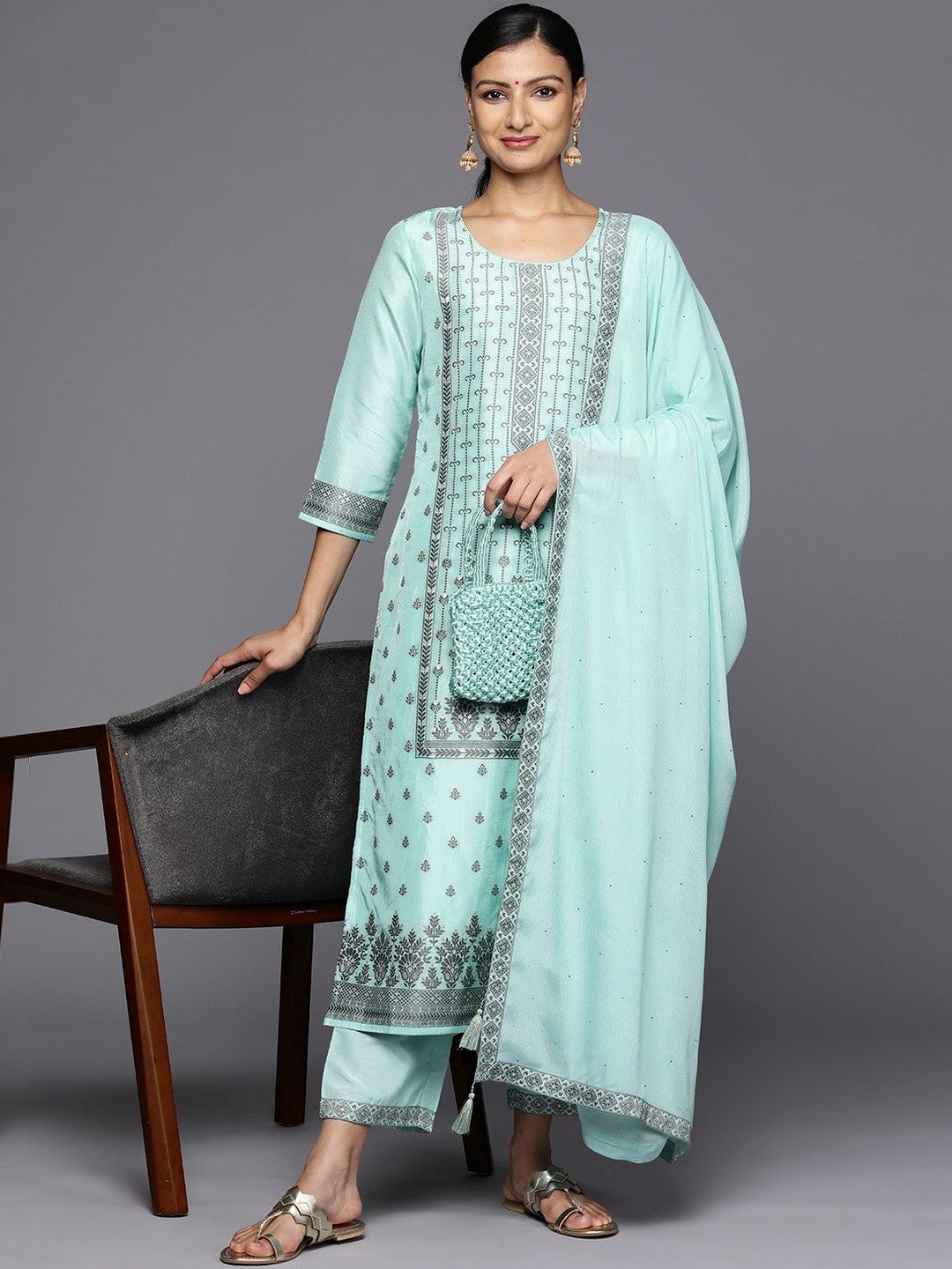 Women Ethnic Motifs Printed Regular Kurta with Trousers & With Dupatta