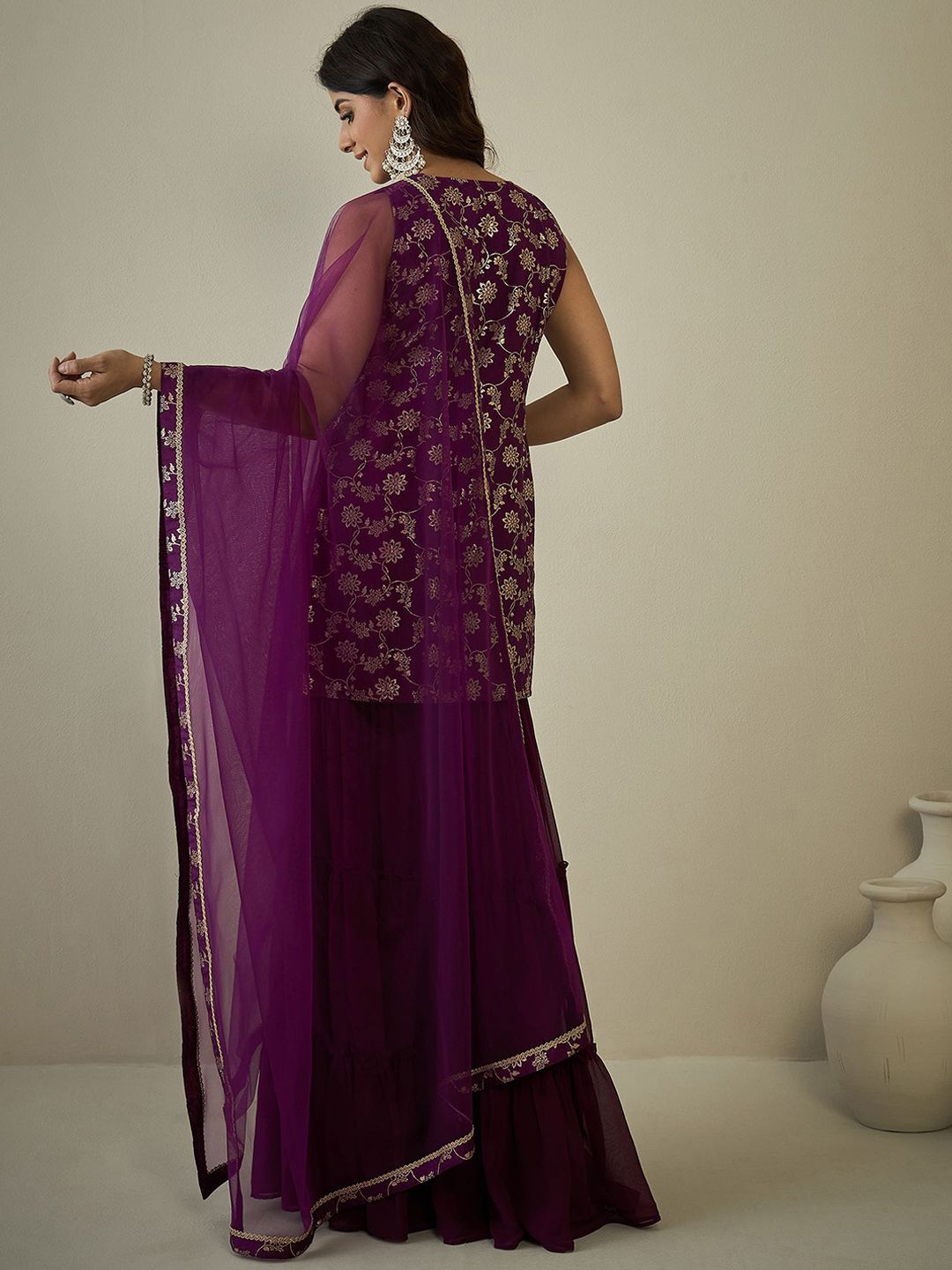 Dhiyona IN Women Floral Regular Kurta with Sharara & With Dupatta