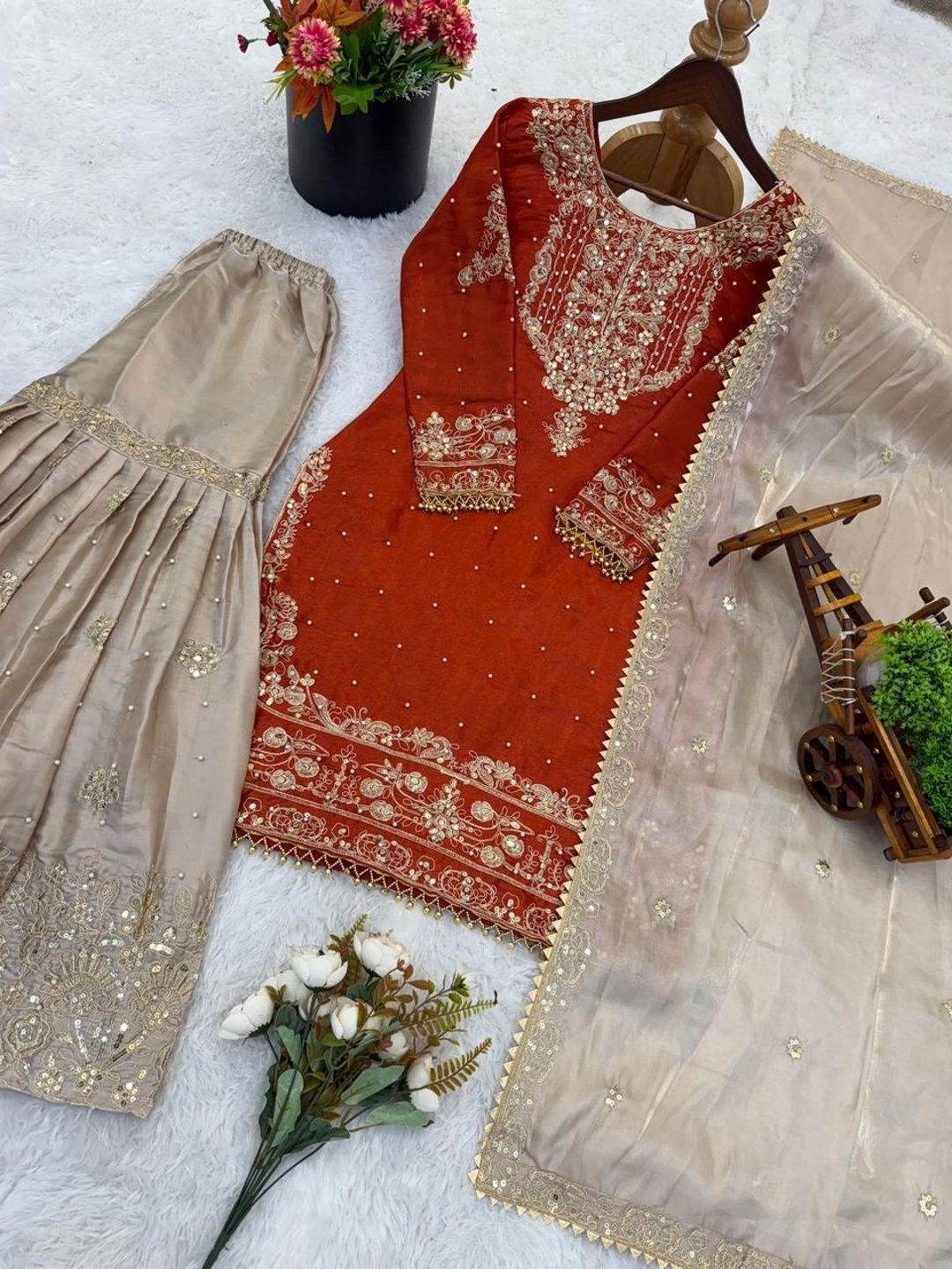 Dhiyona KL Women Ethnic Motifs Embroidered Regular Thread Work Kurta with Sharara & With Dupatta