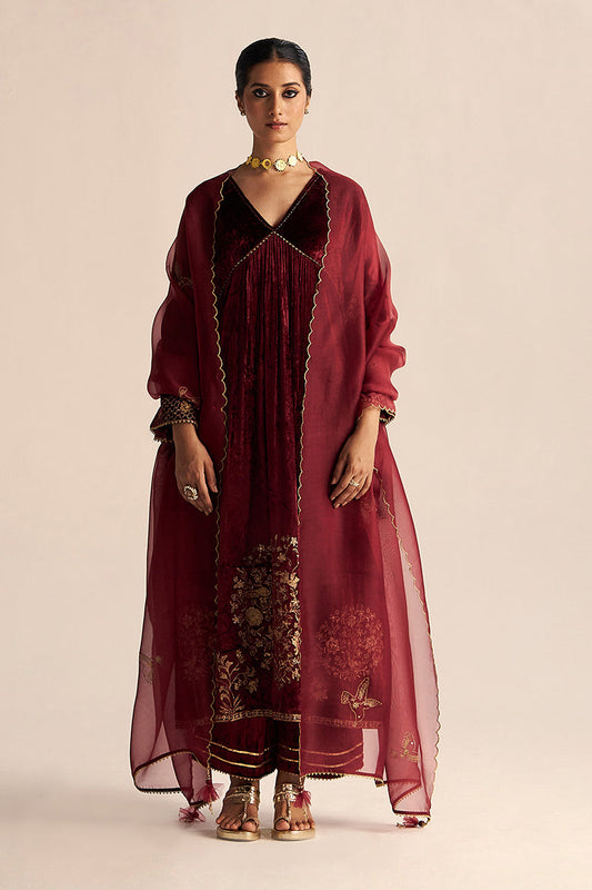 Dhiyona GF Women's Sun-Dried Tomato Velvet Festive Kurta Set