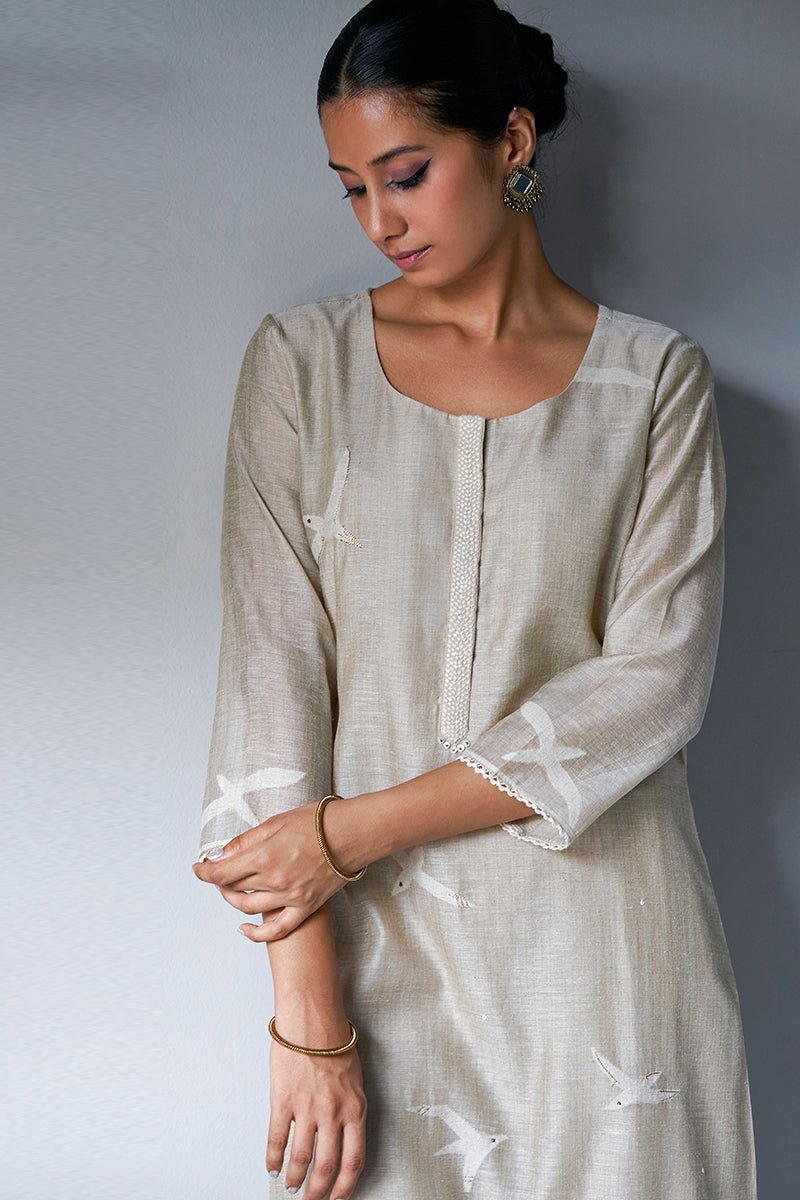 Women's Fog Beige Woven Kurta Suit Set With Embroidery and Hand Work Detailing