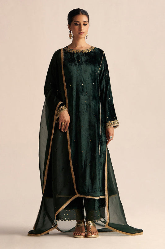 Dhiyona GF Women's Ponderosa Pine Velvet Festive Kurta Set