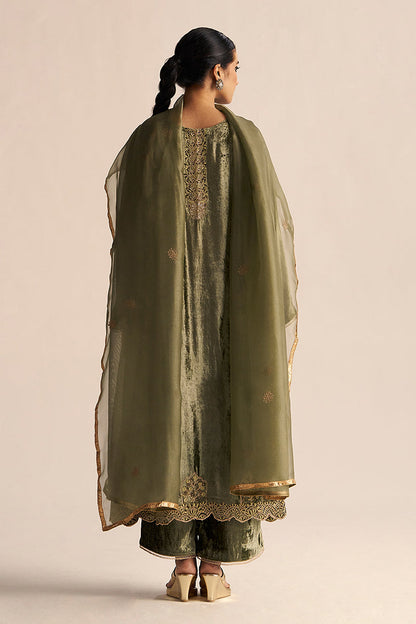 back side view Deep Lichen Green Velvet Festive Kurta Set with Kora Silk Dupatta