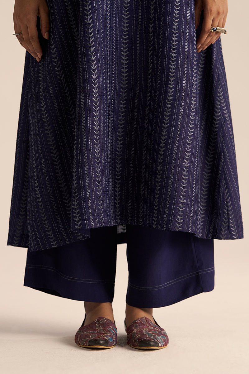 Dhiyona GF Women's Medieval Blue Embroidered Raw Silk Co-ord Set