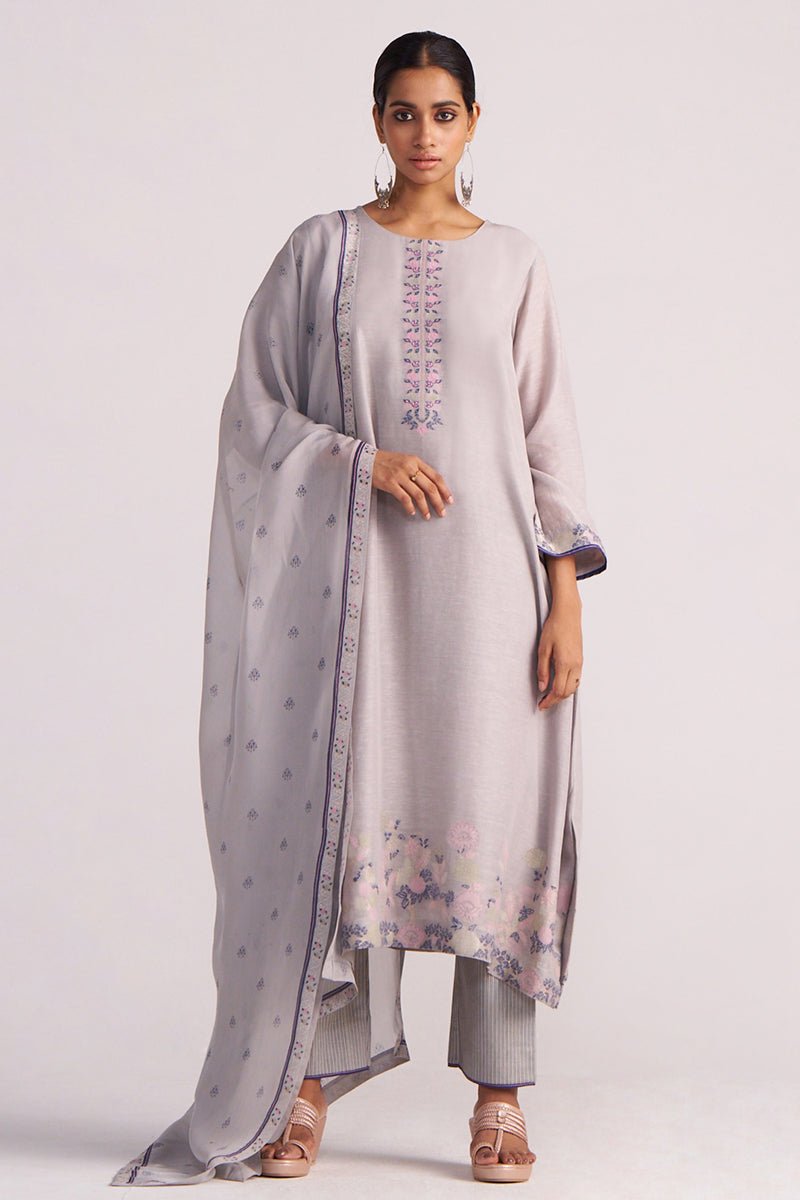 Dhiyona GF Women's Grey Woven Kurta Set