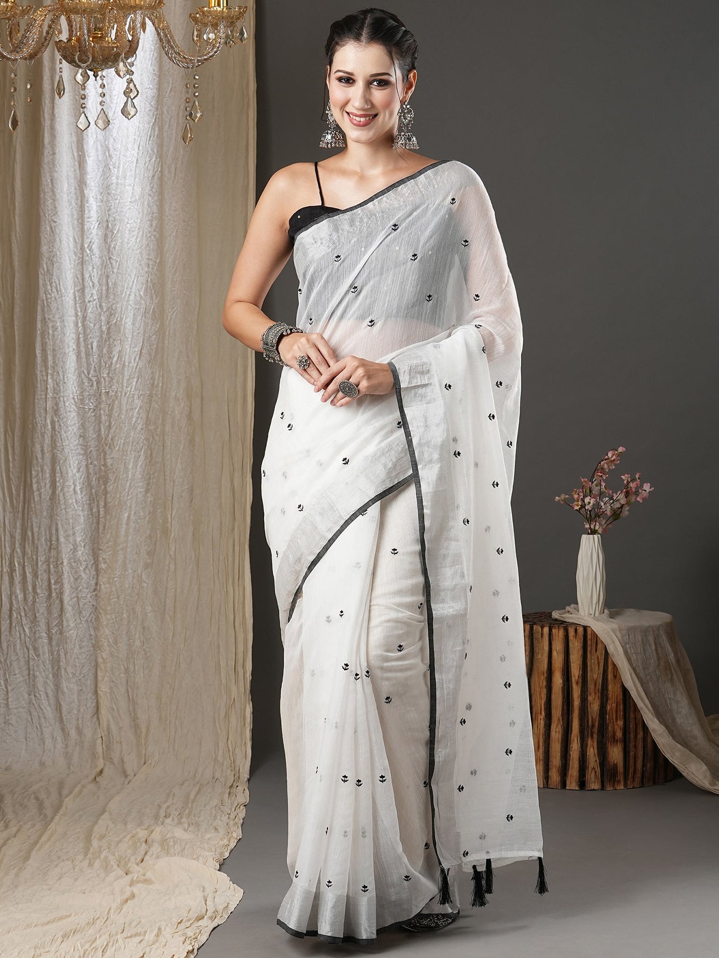Women's Cotton Silk White Embroidered Designer Saree With Blouse Piece
