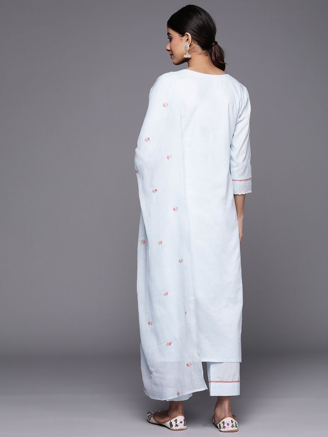 Dhiyona VA Women'sAlia Cut Floral Embroidered Empire Sequinned Pure Cotton Kurta With Trousers & Dupatta