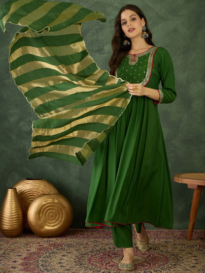 Dhiyona KL Women Embroidered A-Line Republic Day Kurta Set