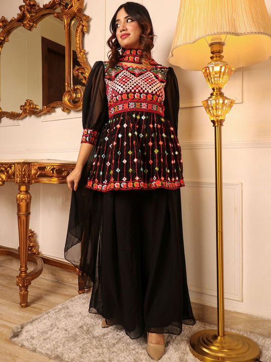 Dhiyona KL Floral Embroidered Empire Thread Work Kurti With Palazzos & Dupatta
