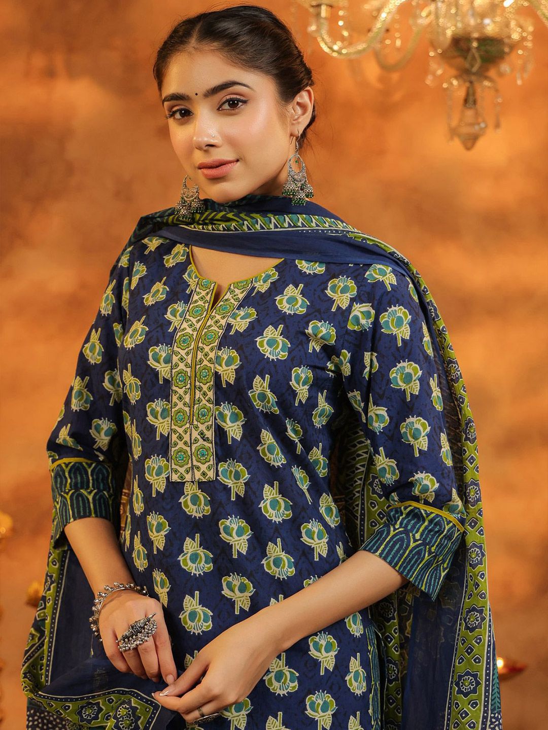 Dhiyona RR Women's Floral Printed Regular Pure Cotton Kurta with Trousers & With Dupatta