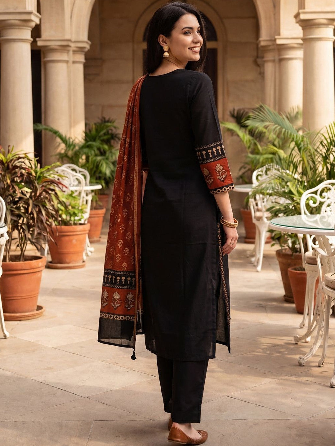 Women Ethnic Motifs Printed Regular Pure Cotton Kurta with Trousers & With Dupatta