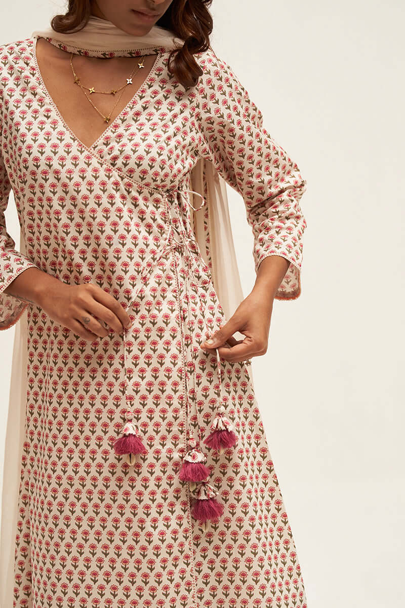 Women's Cream Flower Printed Cotton Angrakha Suit