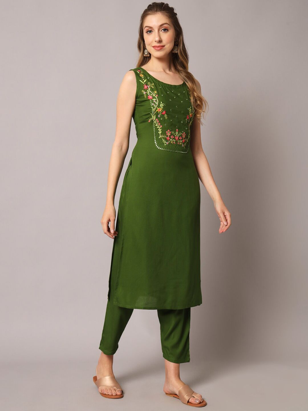 Dhiyona KL Floral Embroidered Mirror Work Kurta with Trousers & Dupatta