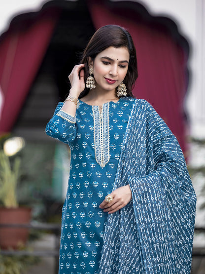 Dhiyona KL Women Turquoise Blue Printed Cotton Kurta with Trousers With Dupatta