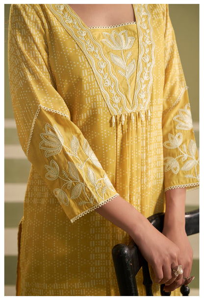 Nadira Amber Embroidered Cotton Lawn Suit Set