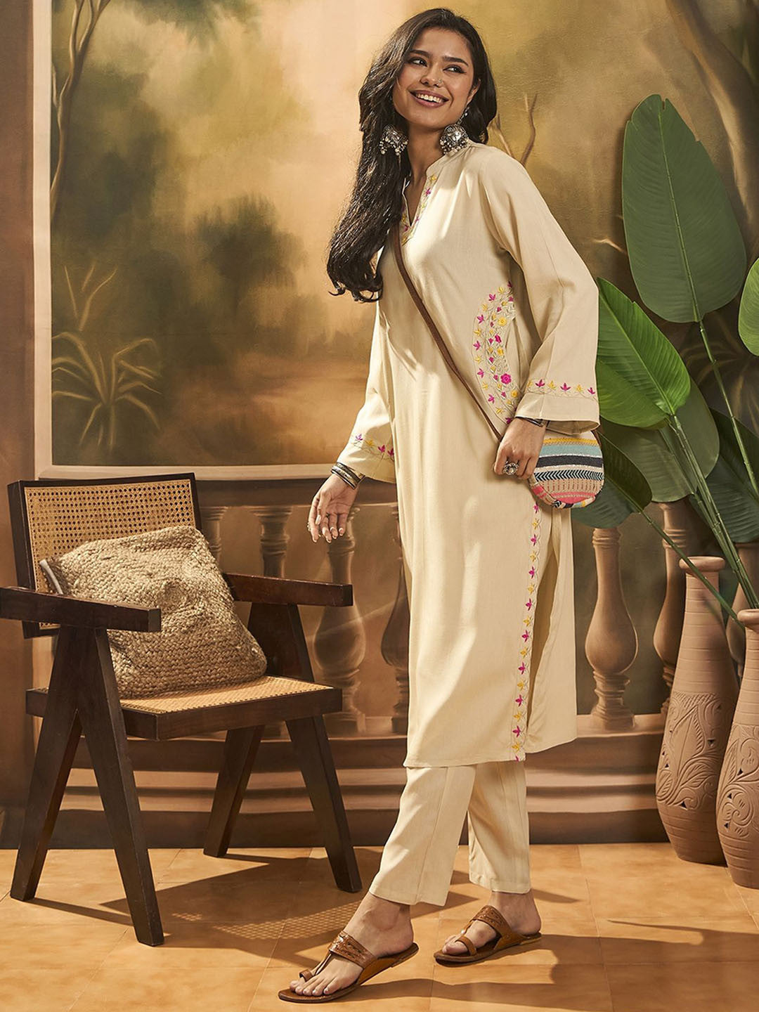Mandarin Collar Thread Work Straight Kurta With Trouser