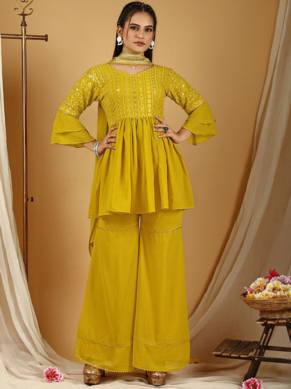 Dhiyona KL Floral Embroidered Regular Kurti With Sharara & Dupatta