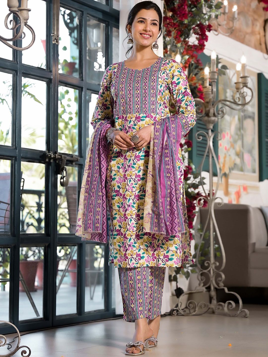 Dhiyona KL Floral Printed Regular Mirror Work Pure Cotton Kurta With Trousers & Dupatta