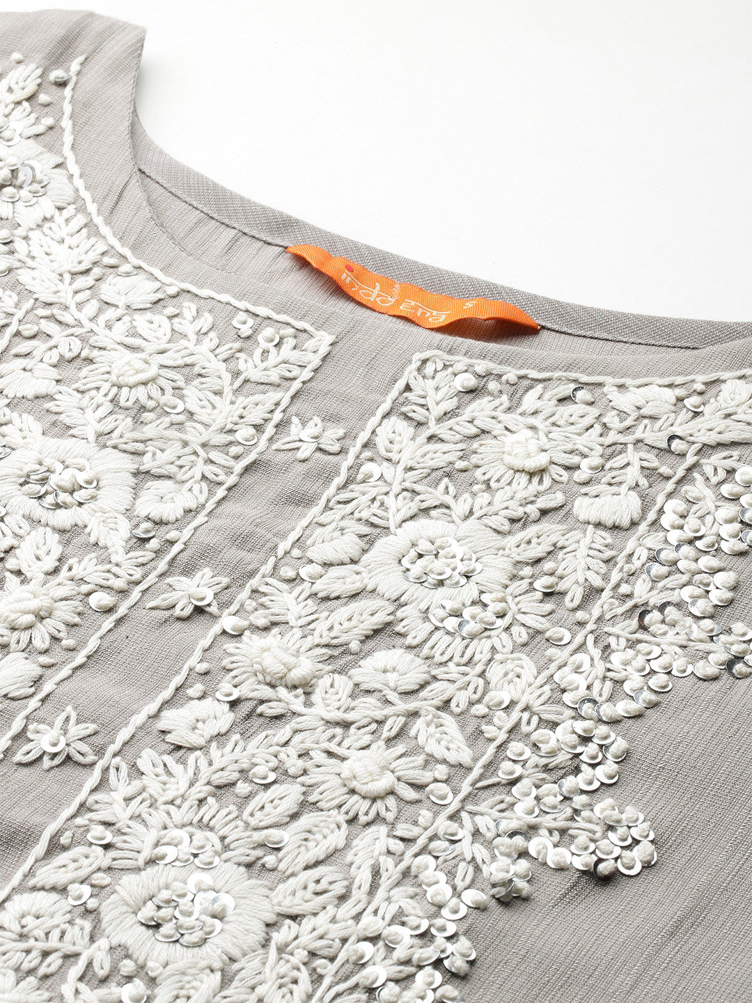 Ethnic Motifs Embroidered Thread Work Kurta with Trousers