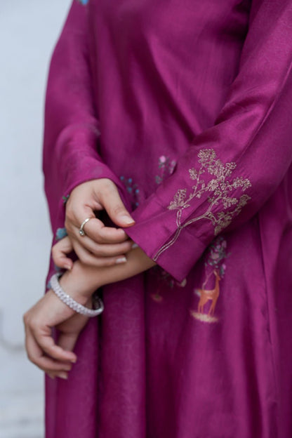 Women's Wine Raw Silk Salwar Suit With Organza Dupatta