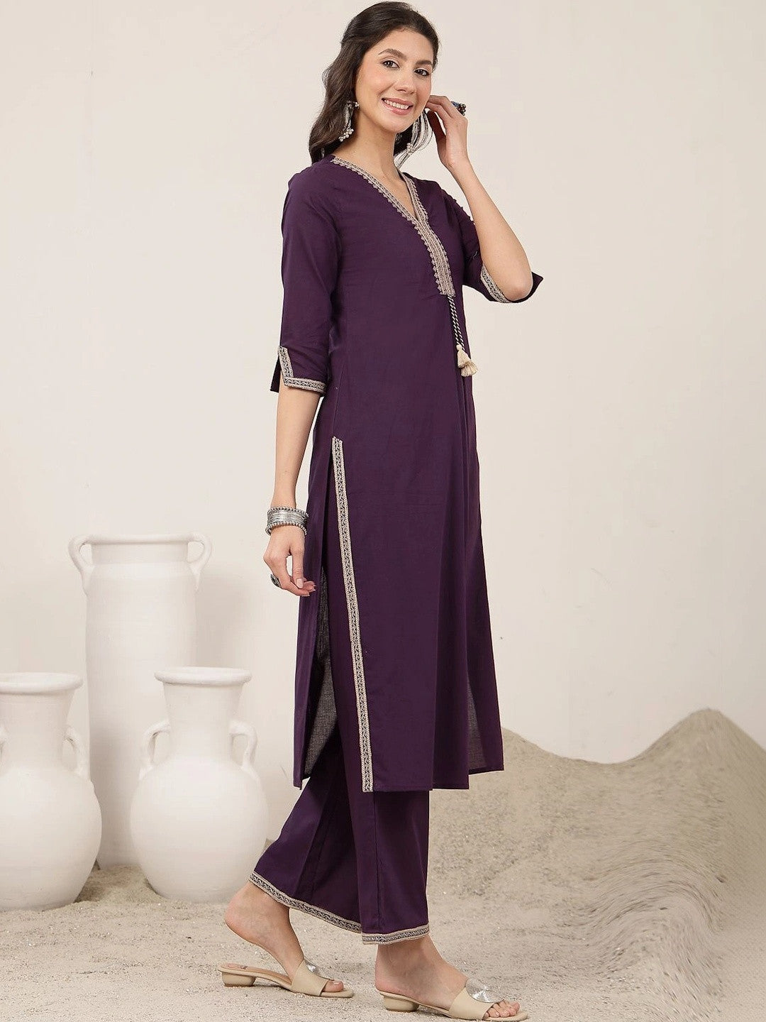Women Regular Thread Work Kurta with Palazzos