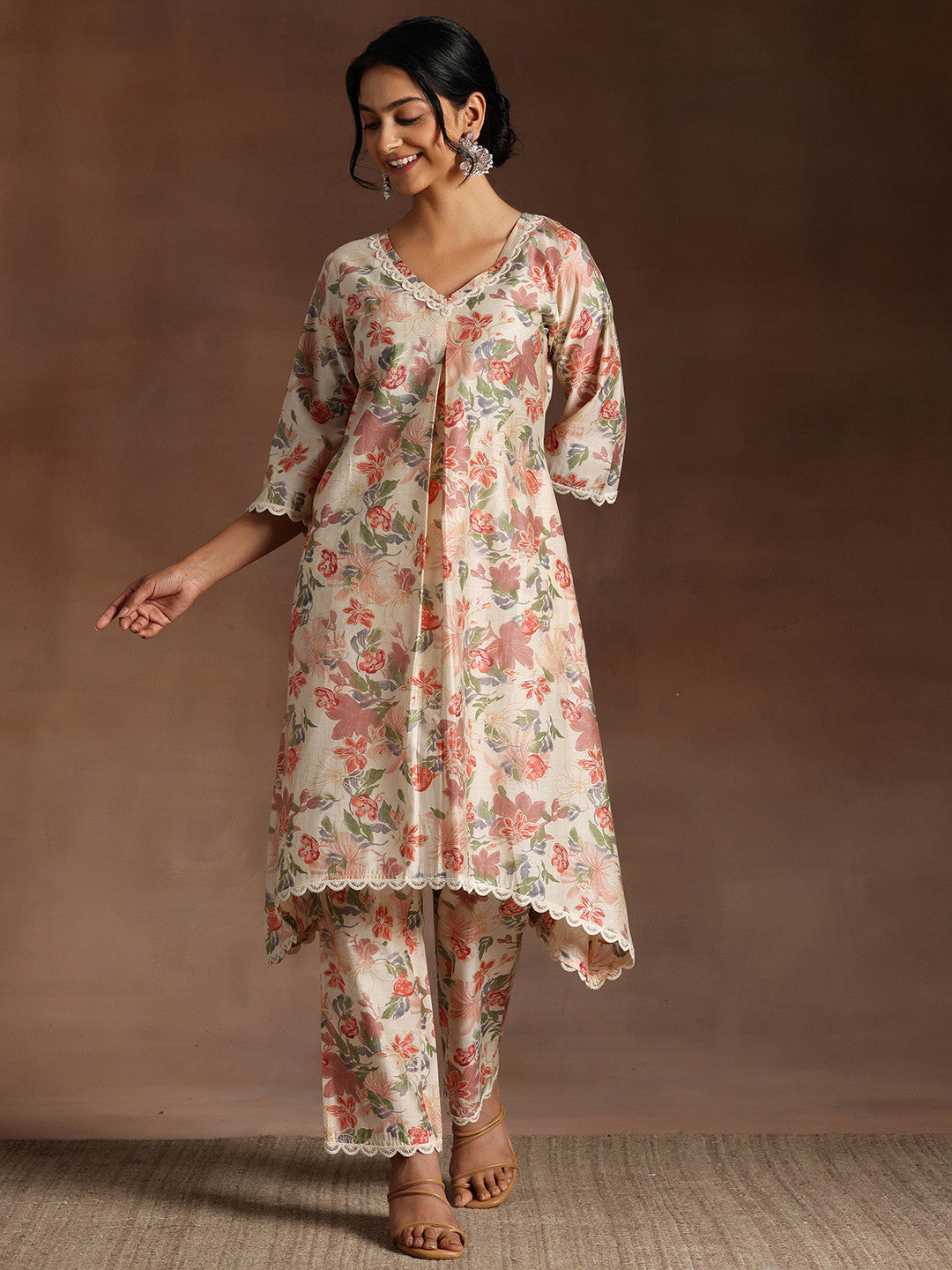 Floral Printed Kurta With Trouser