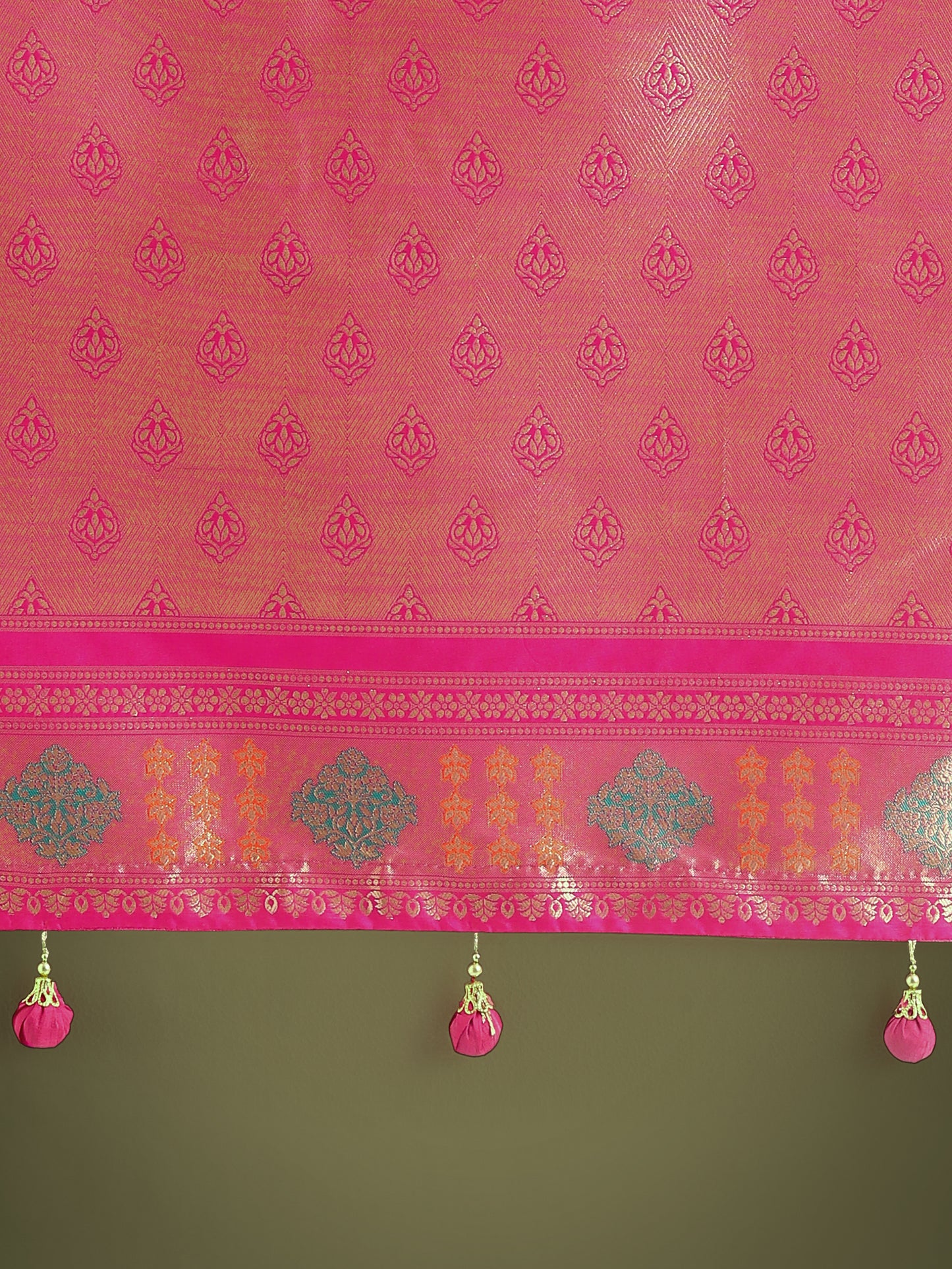Dhiyona MJ Rani Pink Colour Banarasi Silk Zari Weaving Classic Saree