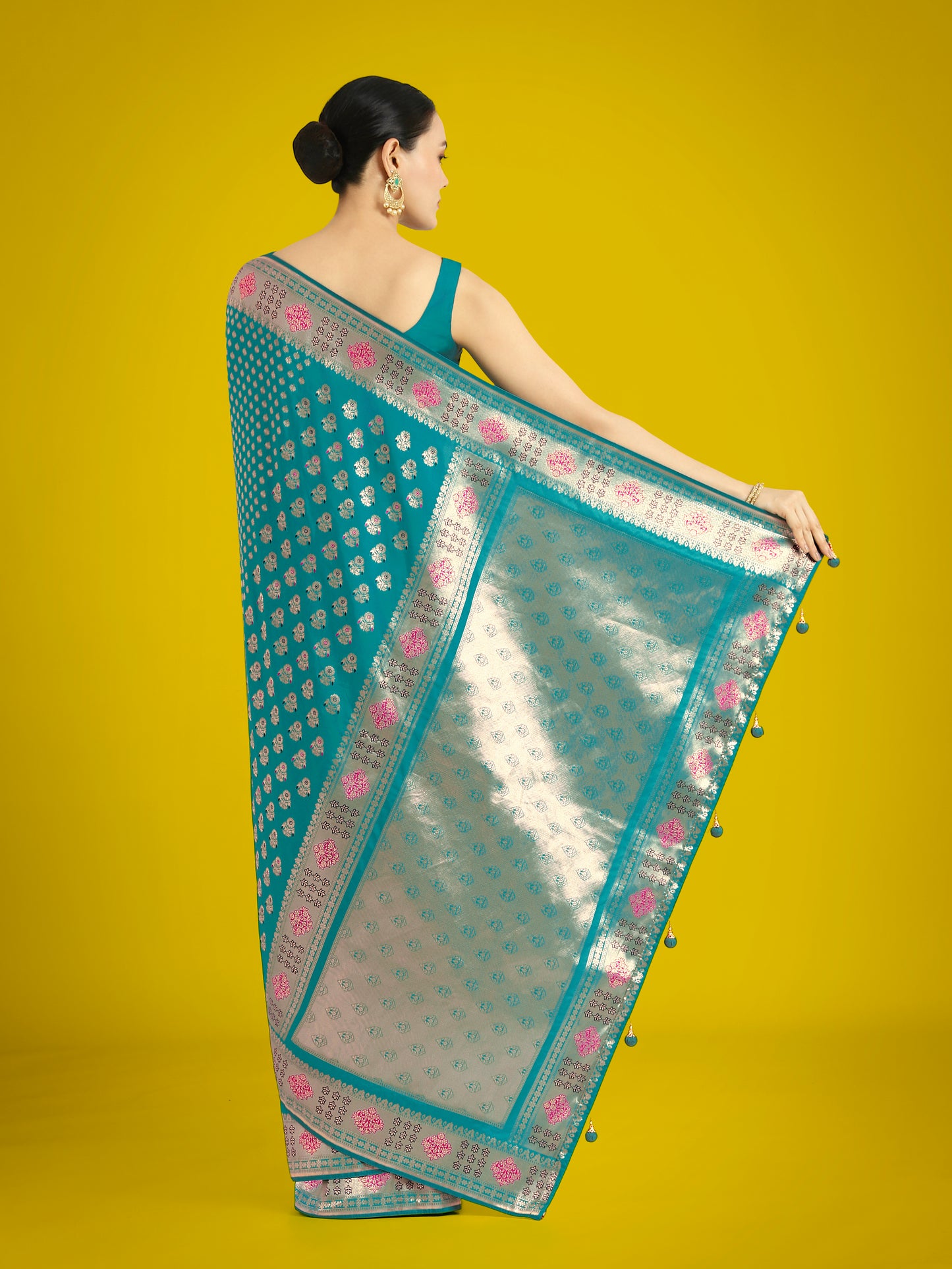 Dhiyona MJ Cyan blue Colour Banarasi Silk Zari Weaving Classic Saree