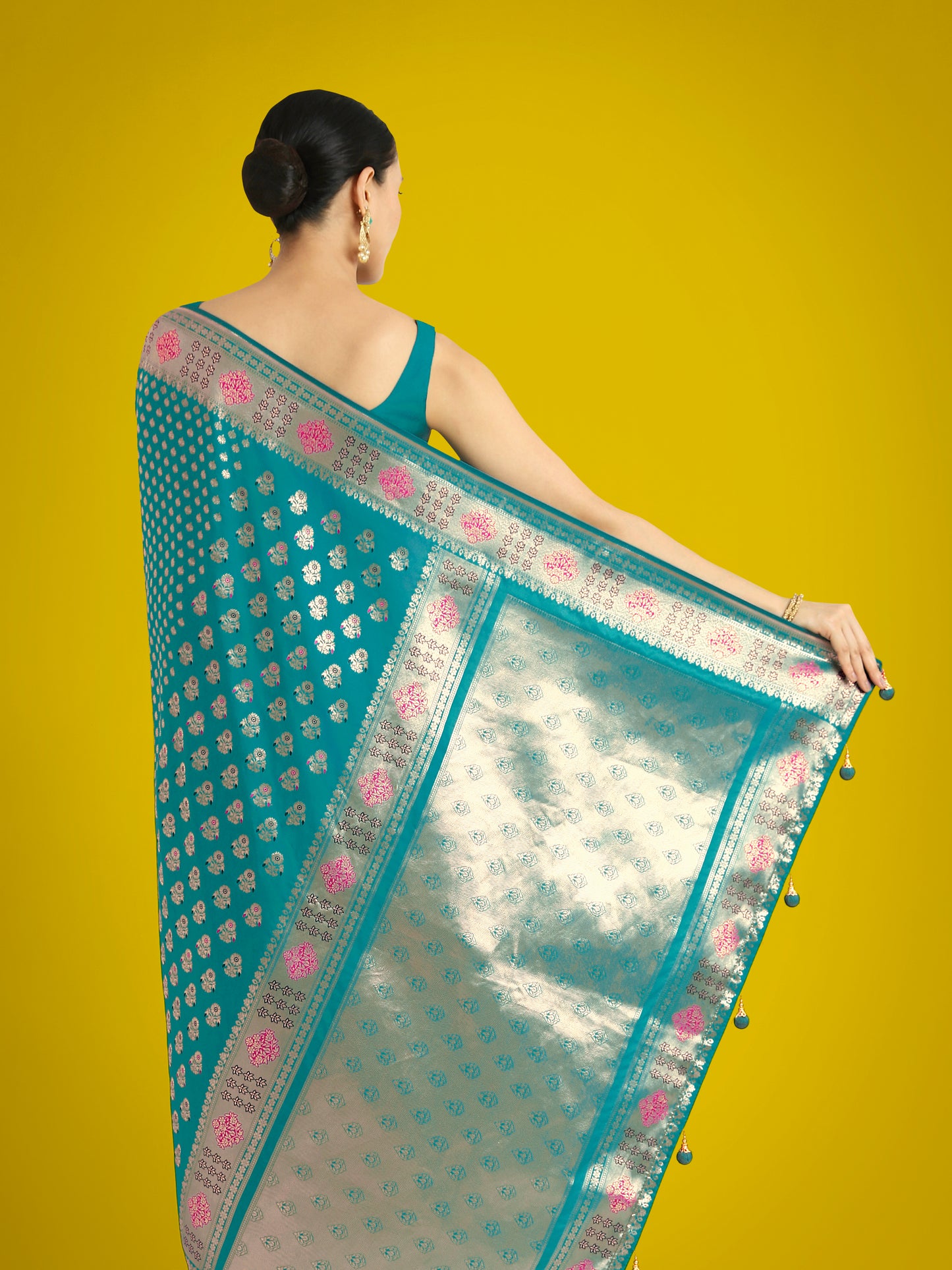 Dhiyona MJ Cyan blue Colour Banarasi Silk Zari Weaving Classic Saree