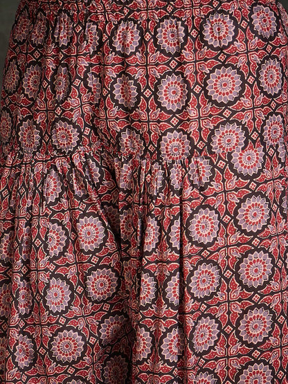 Dhiyona IE Floral Printed V-Neck Pure Cotton Straight Kurta With Salwar